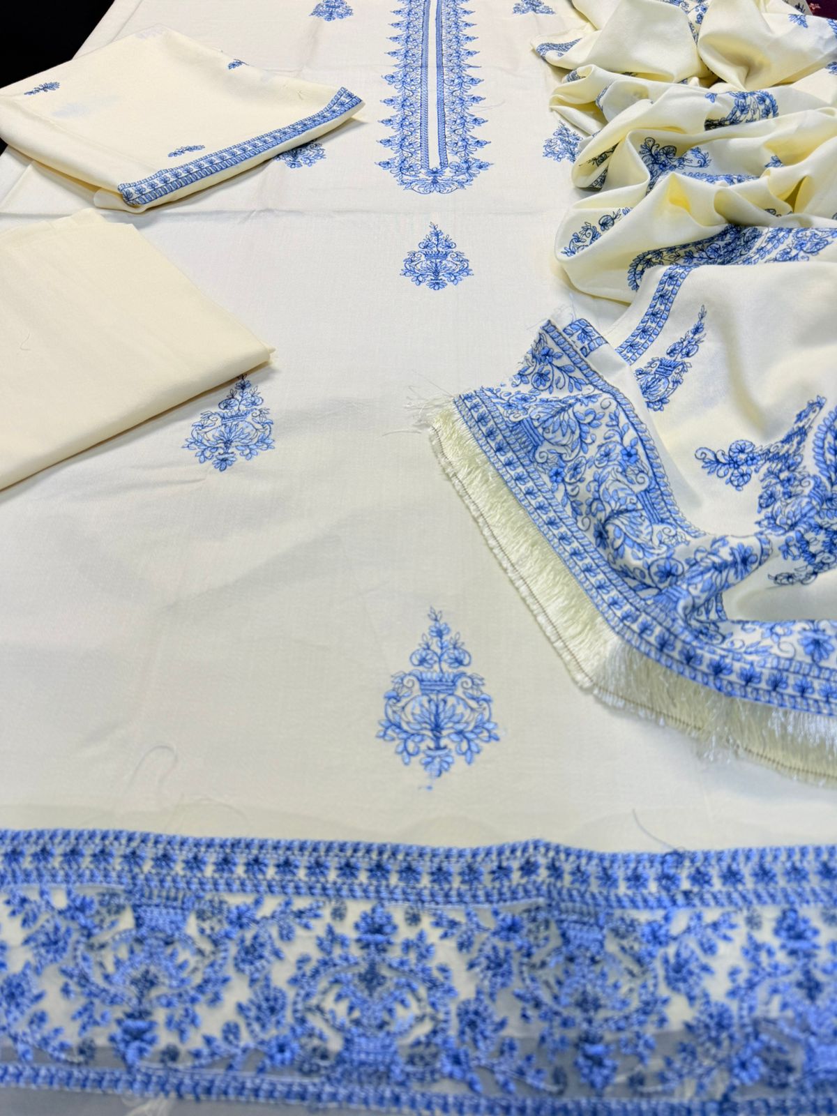 LL-148( 3PC Unstitched)